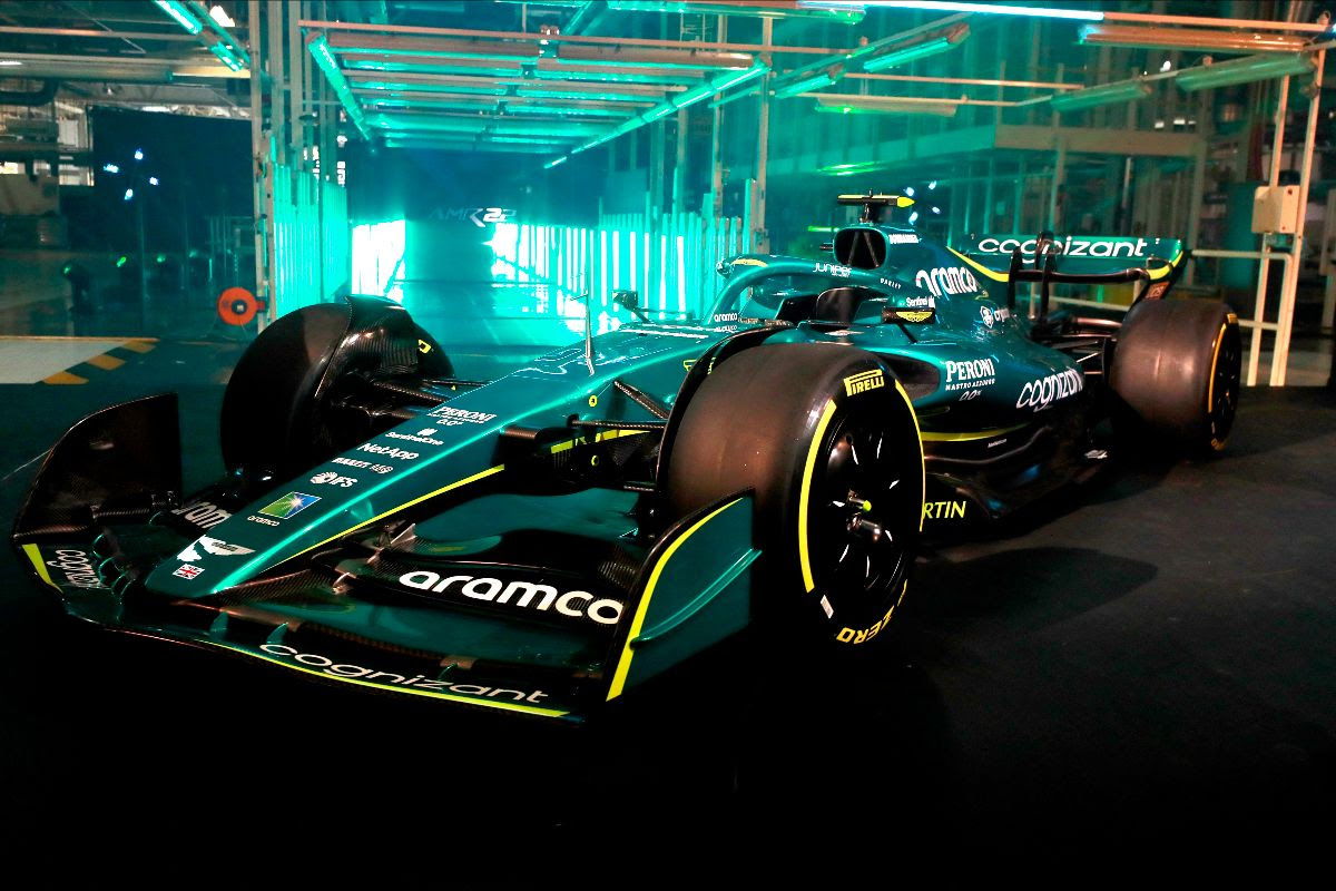 Musim F1 2022 merupakan “ujian sejati” bagi Aston Martin - Vettel